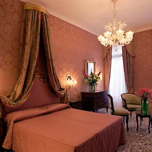 Casa Pisani Canal 3*, Venedig Italien